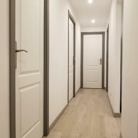 Avenida De Denia N11 Close To The Appartement