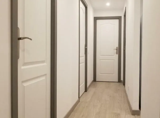 Avenida De Denia N11 Close To The 아파트