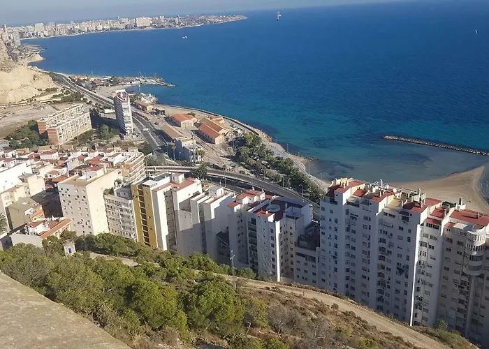 Avenida De Denia N11 Close To The 알리칸테